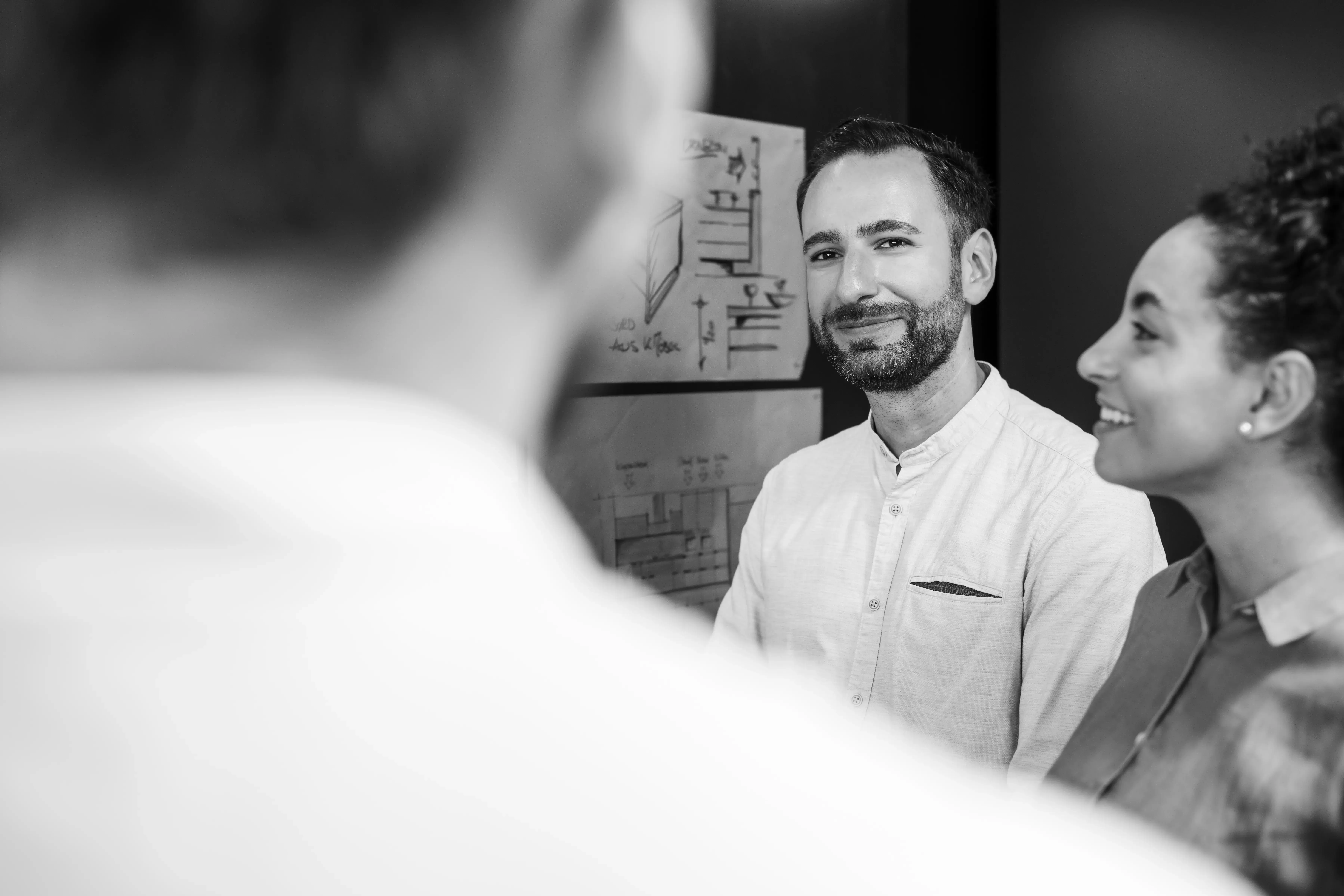 Beratungsgespräch Küchenkauf Menschen